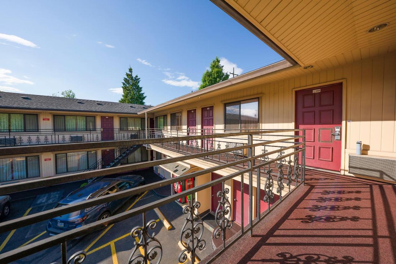 Motel Broadway Downtown Portland
